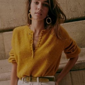 Sezane Leon Jumper in Cumin/ Carroway Yellow
